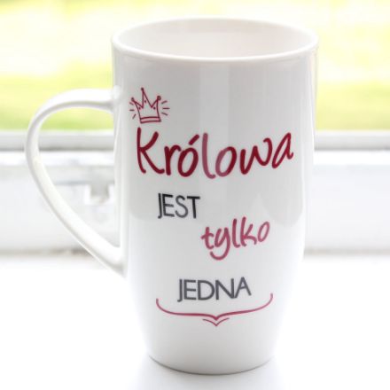 Królowa jest tylko jedna prezent dla niej 	Królowa jest tylko jedna prezent dla niej