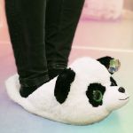 Wielkie Stopy - Grzejąca Panda prezent dla mamy 
