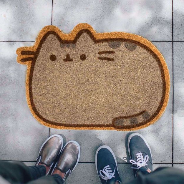 Wycieraczka Pusheen – Kotek prezent na parapetówkę