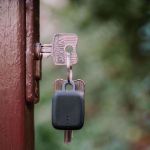 NotiOne GO - Lokalizator Kluczy i Osób prezent dla taty