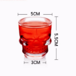 kieliszek z motywem czaszki 3D