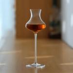 kieliszek aromatyczny do alkoholu