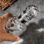 szklana butelka z grawerem chińskim 500 ml