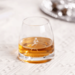 szklanka whisky keep walking