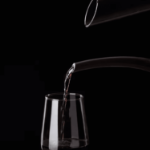karafka do czerwonego wina nowoczesna 1200 ml