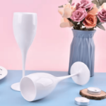kieliszek biały do prosecco plastik