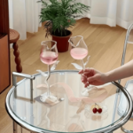 kieliszek romantyczny do wina