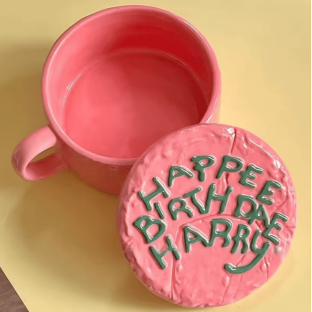 kubek Harry Potter Happy Birthday Harry tort 350 ml