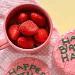 kubek Harry Potter Happy Birthday Harry tort 350 ml