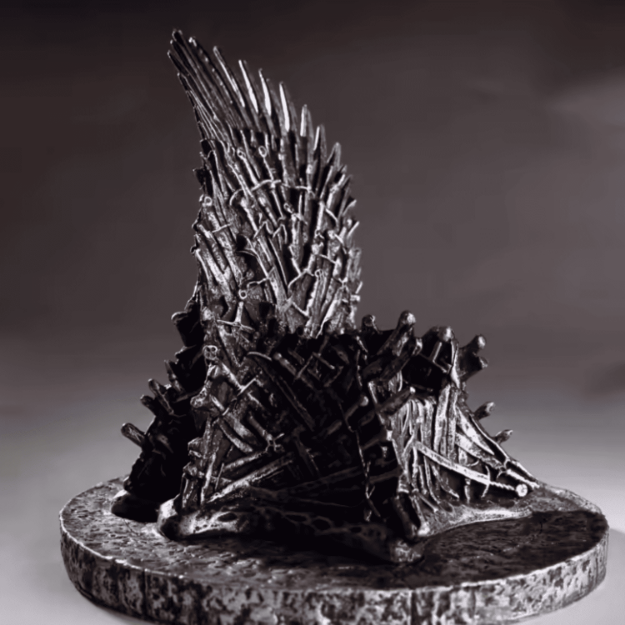 model żelazny tron gra o tron pvc 16 cm