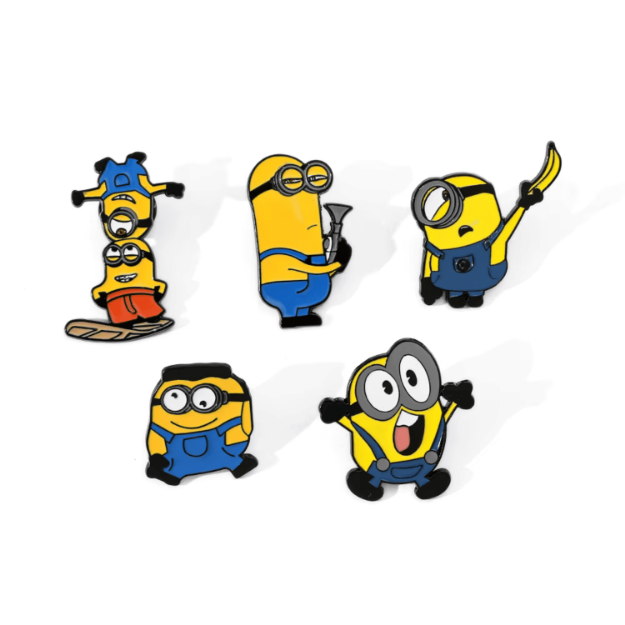 przypinki minionki zestaw 5 szt broszki