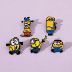 przypinki minionki zestaw 5 szt broszki