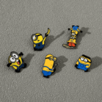 przypinki minionki zestaw 5 szt broszki