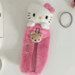 piornik hello kitty z haftem i suwakiem mis
