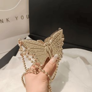 Złota torebka motyl diamentowa metalowa z łańcuszkiem premium  