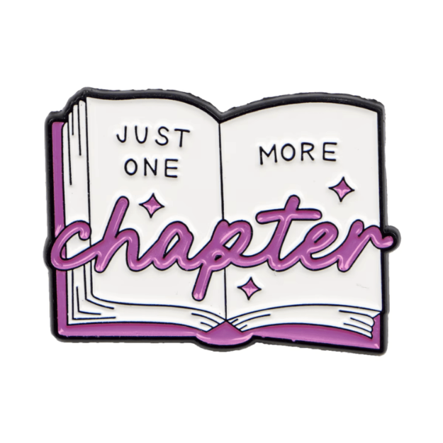Przypinka książka Just One More Chapter emaliowana