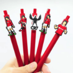 Zestaw długopisów CR7 czerwonych – piłkarskie długopisy dla fanów