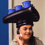 Nadmuchiwany kapelusz Beer Pong – gra imprezowa do picia