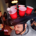 Nadmuchiwany kapelusz Beer Pong – gra imprezowa do picia