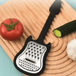 Tarka gitara ze stali nierdzewnej – kreatywna tarka do sera i warzyw z ergonomicznym uchwytem