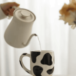 Kubek krowa 500 ml ceramiczny z wymionami zabawny prezent