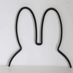 Lampka królik LED 32 cm USB nowoczesna dekoracja pokoju