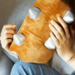 Poduszka The Log Clash Royale – pluszowy wałek 30 cm