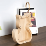 drewniana skarbonka kot z akrylową szybą