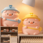 Skarbonka świnka z czapką winylowa duża prezent