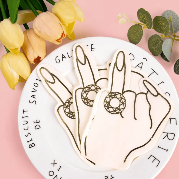 Serwetki z pierścionkiem 20 szt. – śmieszny zestaw na wieczór panieński