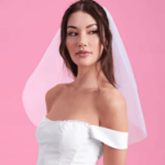 Welon Bride To Be – klasyczny welon na wieczór panieński