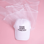 Zestaw Same Penis Forever – czapka, welon i szarfa na panieński