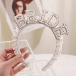 Opaska Bride perłowa biała – elegancka opaska panny młodej