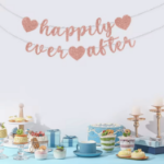 Baner Happily Ever After – brokatowy napis ślubny i panieński