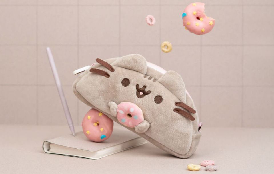 Pusheen Piórnik Donut prezent dla niego